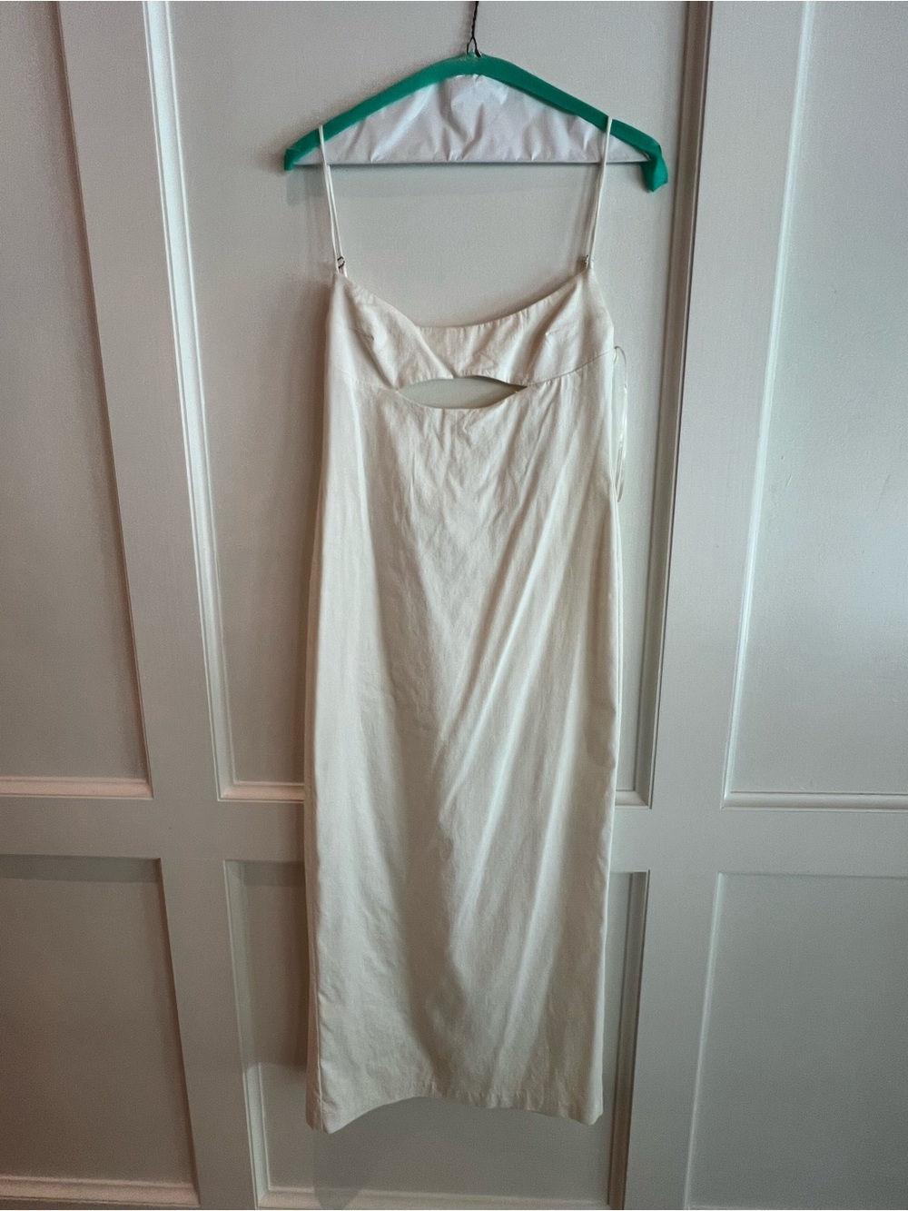 Zara Cream Backless Cutout Midi Dress - Picture 2 of 4